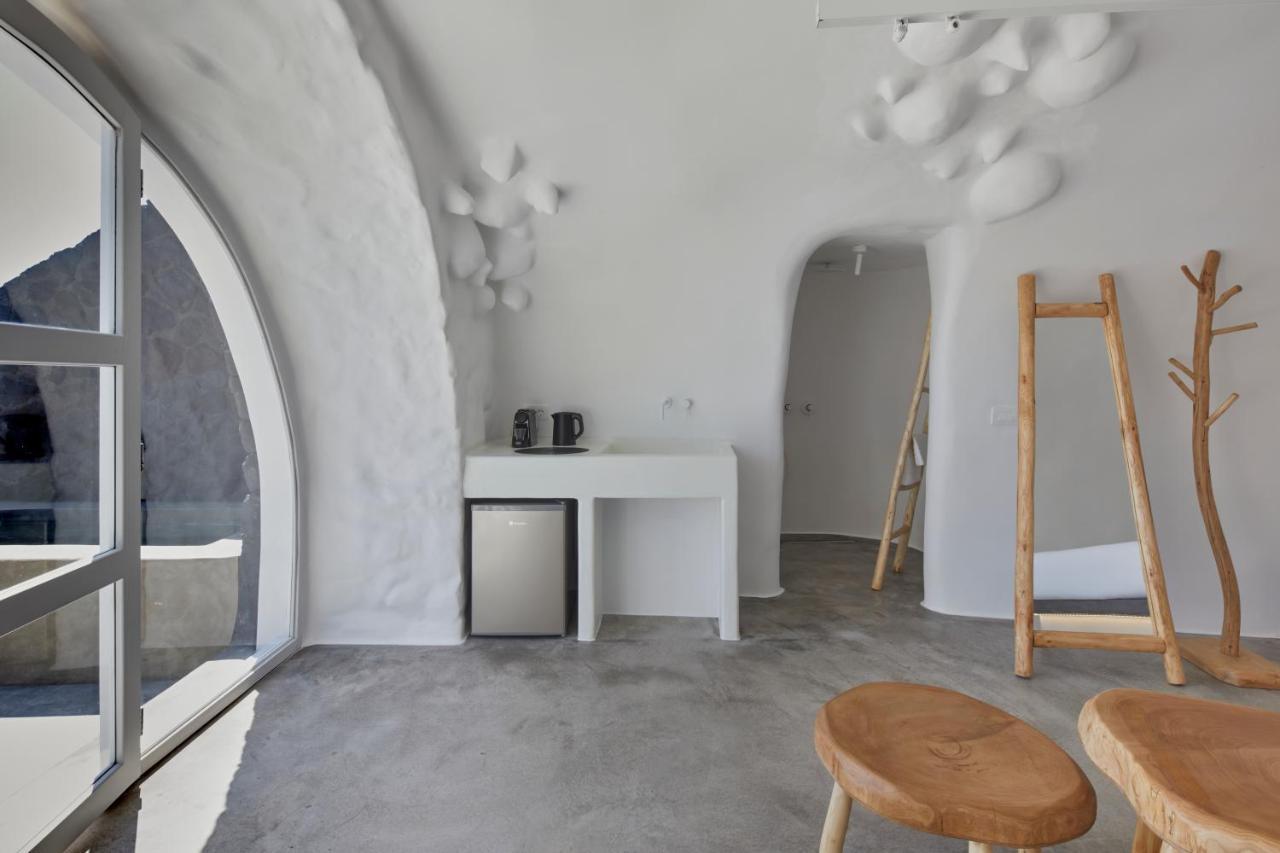 Theano Cave Suites & Villas 이메로비글리 외부 사진