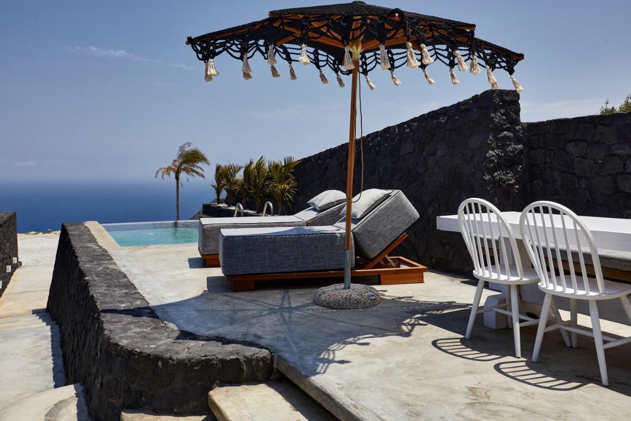 Theano Cave Suites & Villas 이메로비글리 외부 사진