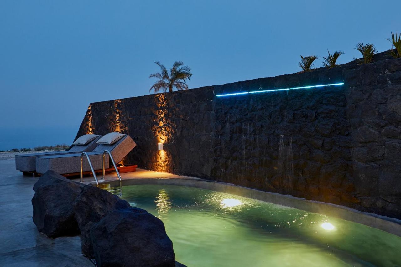 Theano Cave Suites & Villas 이메로비글리 외부 사진