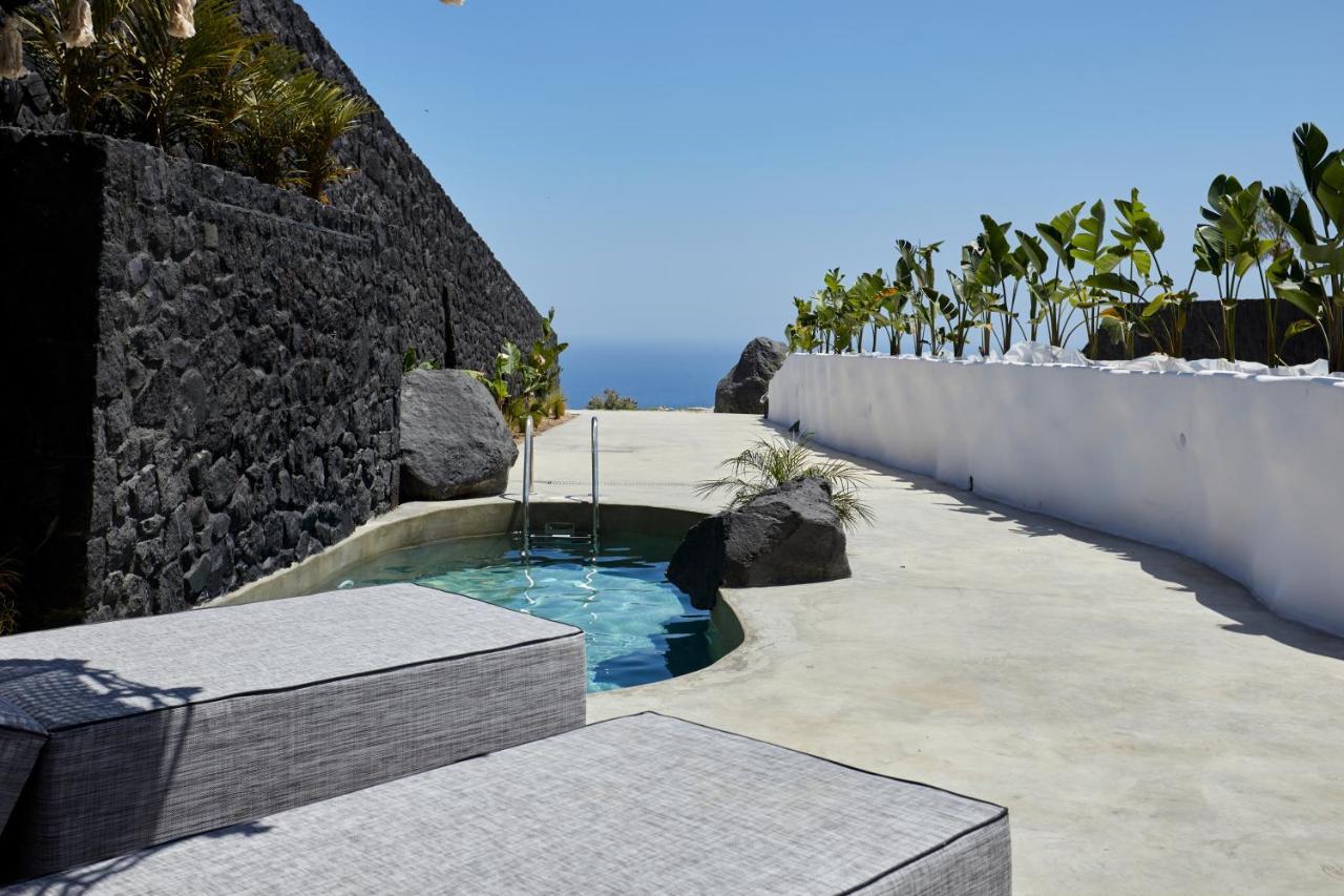 Theano Cave Suites & Villas 이메로비글리 외부 사진