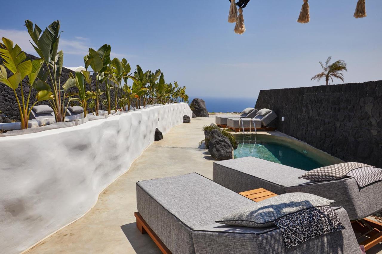 Theano Cave Suites & Villas 이메로비글리 외부 사진