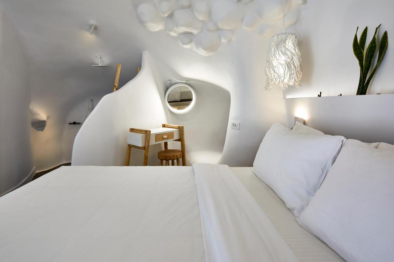 Theano Cave Suites & Villas 이메로비글리 외부 사진