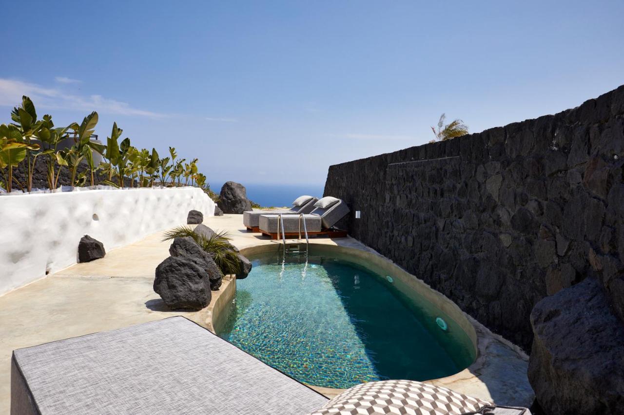 Theano Cave Suites & Villas 이메로비글리 외부 사진