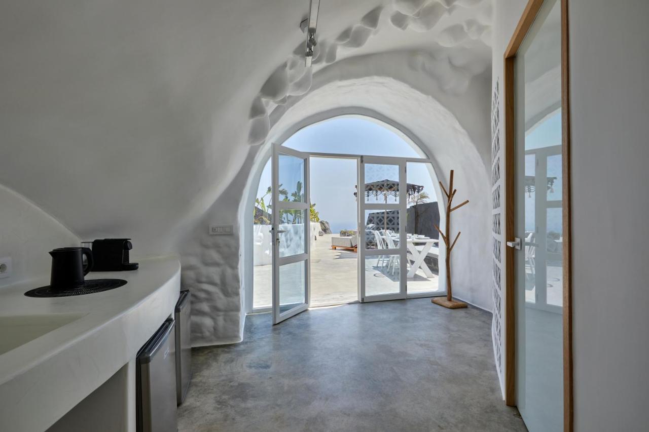 Theano Cave Suites & Villas 이메로비글리 외부 사진