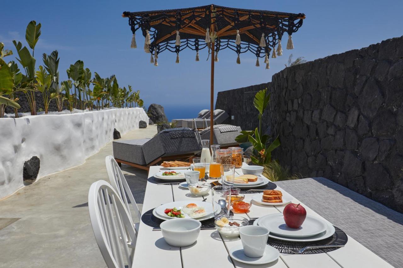 Theano Cave Suites & Villas 이메로비글리 외부 사진