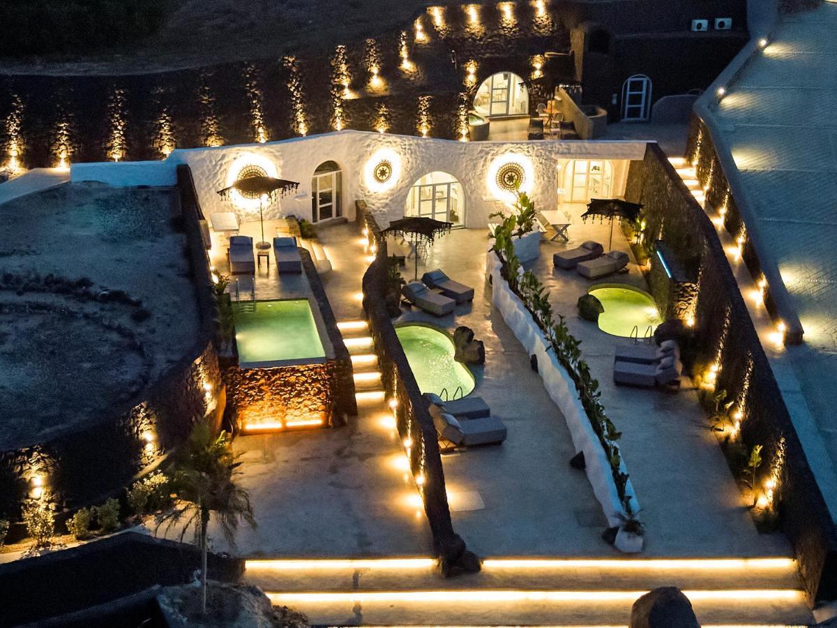 Theano Cave Suites & Villas 이메로비글리 외부 사진